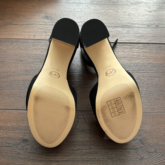MICHAEL Michael Kors Porter NWT Ankle Strap Suede Platform Block Heel Sandals. - Picture 7 of 11